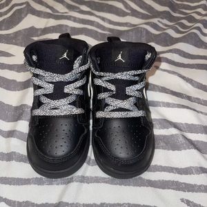 Toddler Jordan 1 Mid